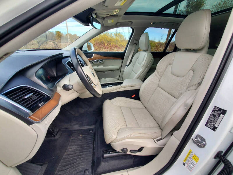 2017 Volvo XC90 T6 Inscription