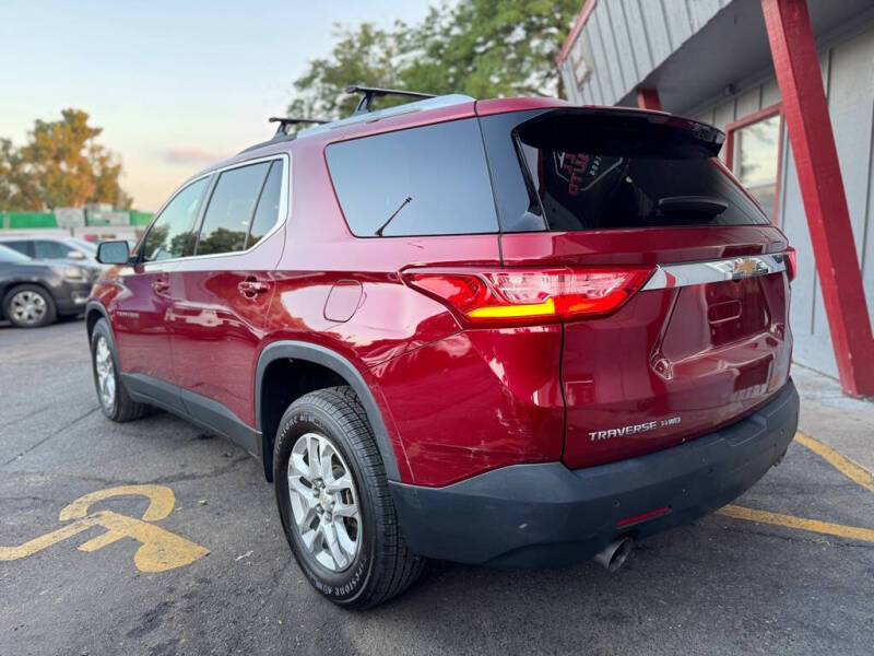 2018 Chevrolet Traverse LT Cloth