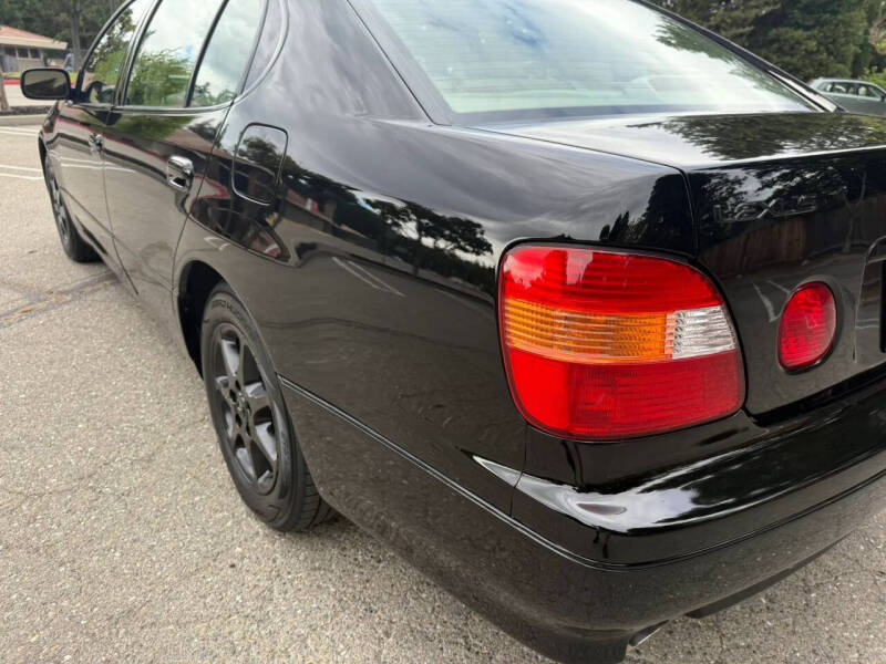2000 Lexus GS 300