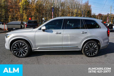 2025 Volvo XC90 B6 Plus Bright Theme 7P