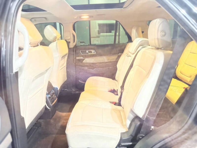 2016 Ford Explorer Platinum