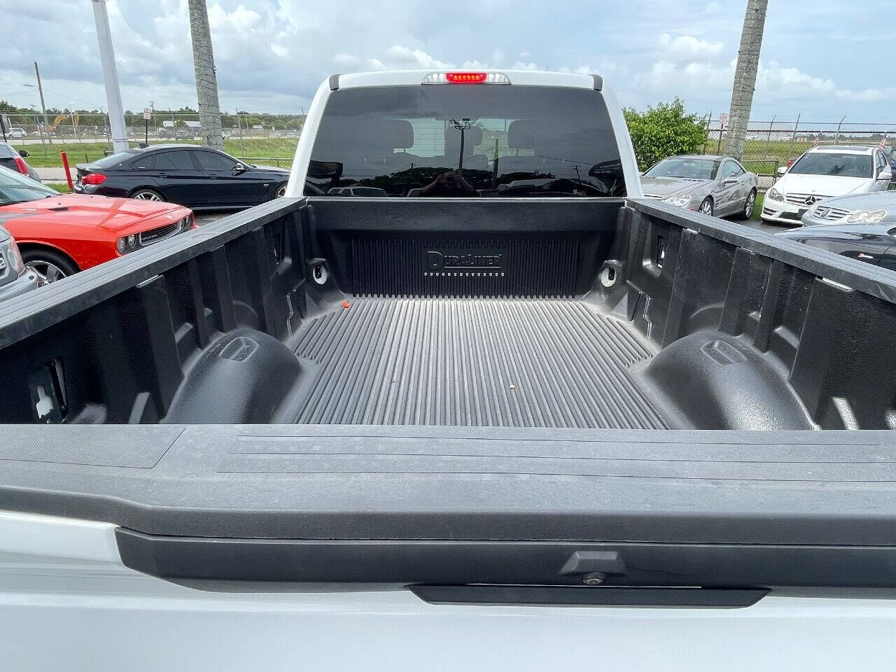 2017 FORD F-350 Pickup - $31,900