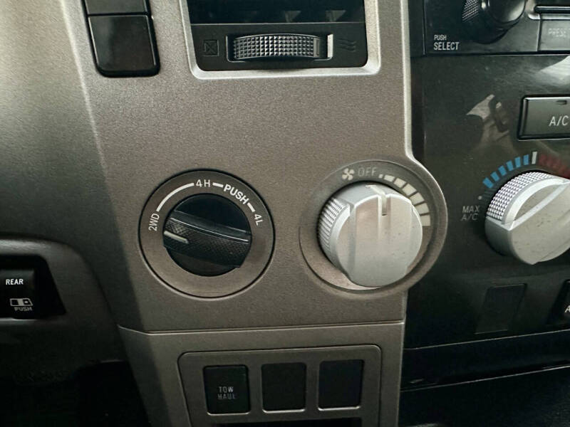 2012 Toyota Tundra Grade