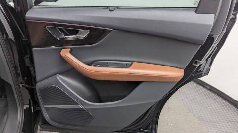 2022 Audi Q7 quattro Premium Plus 55 TFSI