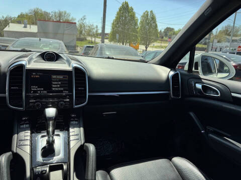 2016 Porsche Cayenne