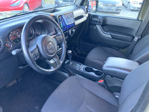 2015 Jeep Wrangler Unlimited Sport