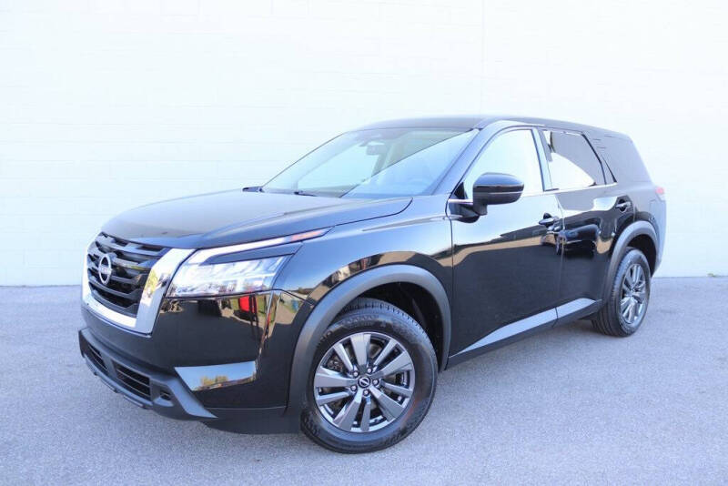 2022 Nissan Pathfinder S