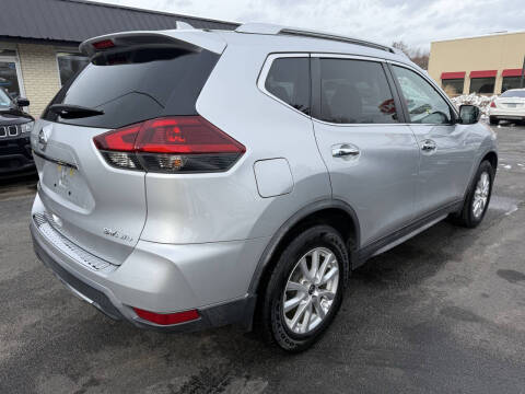 2018 Nissan Rogue SV