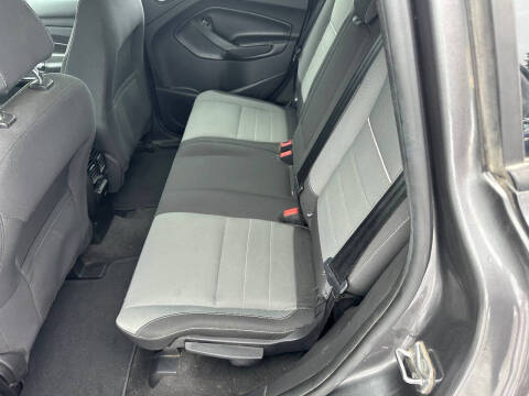 2013 Ford C-MAX Hybrid SE