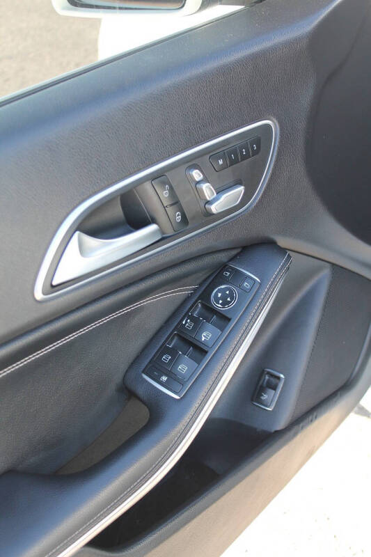 2018 Mercedes-Benz CLA CLA 250 4MATIC