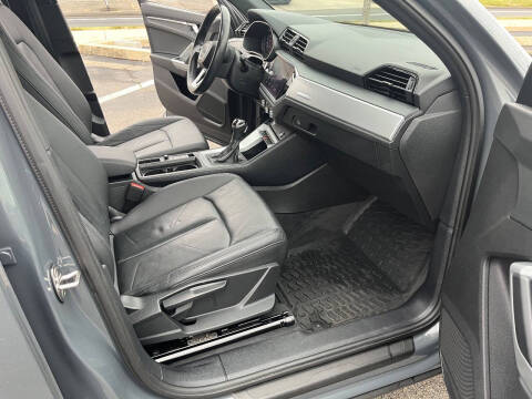 2020 Audi Q3 quattro Premium 45 TFSI