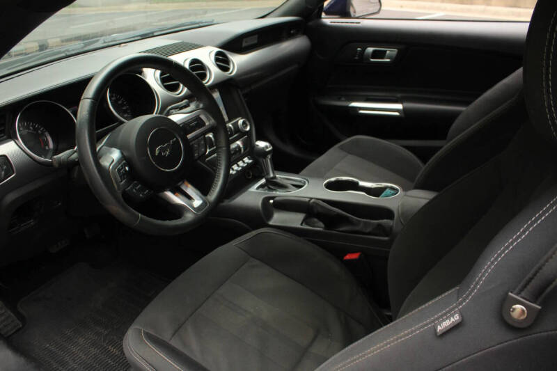 2019 Ford Mustang