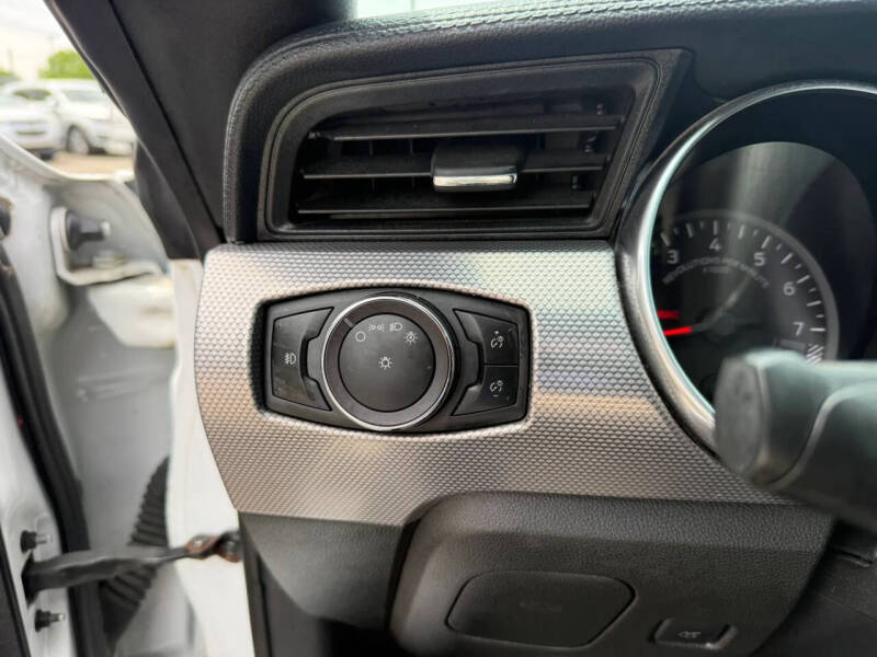 2019 Ford Mustang