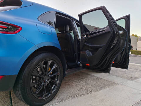 2018 Porsche Macan