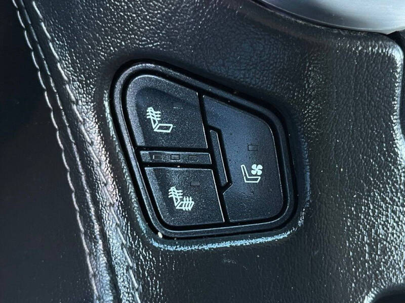 2020 GMC Yukon XL SLT