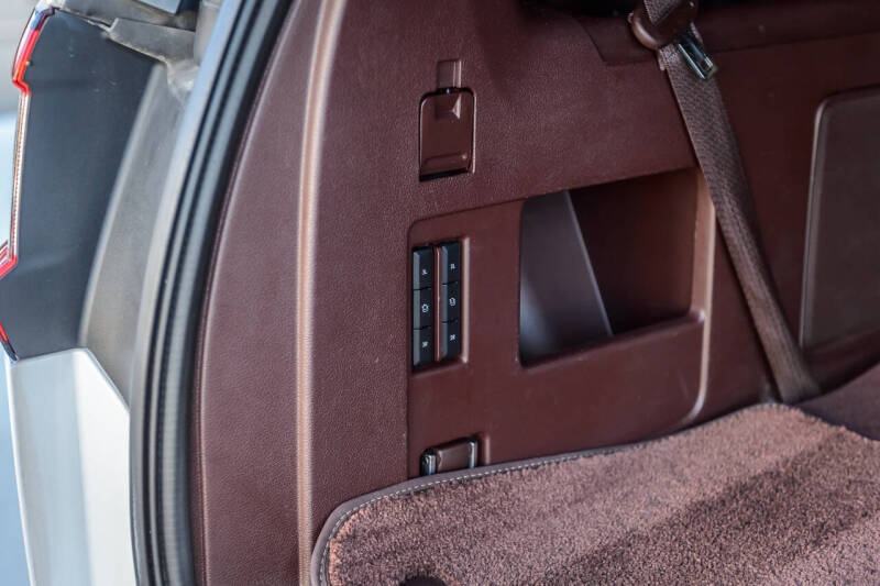 2019 Lincoln Navigator Black Label