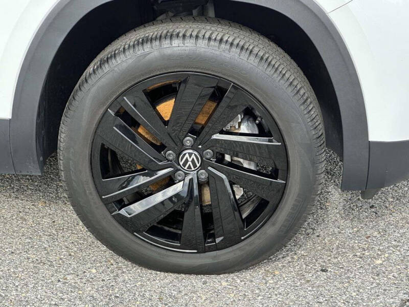 2023 Volkswagen Atlas Cross Sport V6 SE 4Motion