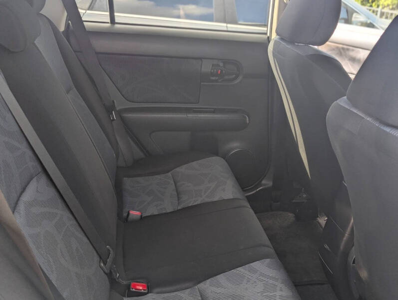 2012 Scion xB Release Series 9.0