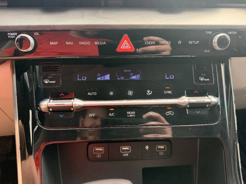 2023 Kia Carnival SX Prestige