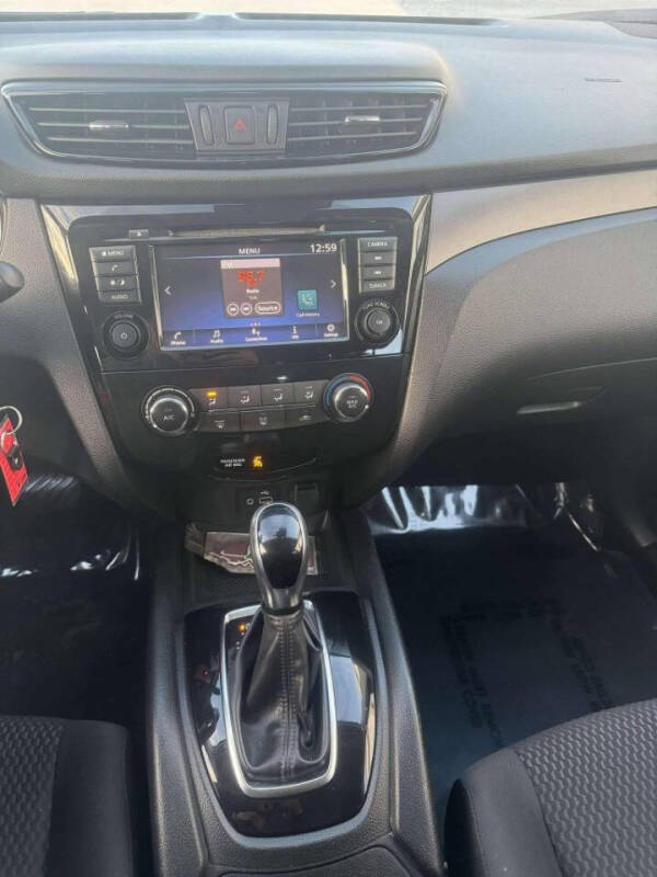 2020 Nissan Rogue Sport S