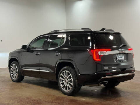 2022 GMC Acadia Denali