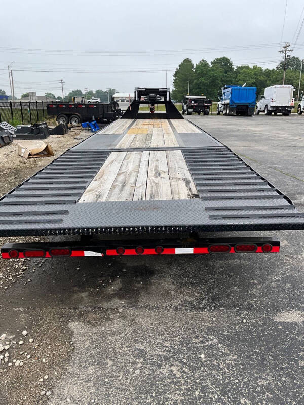 2021 Load Trail Gooseneck