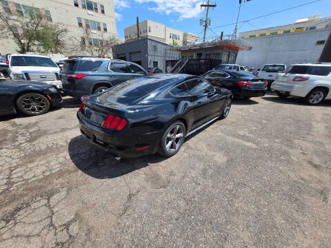 2015 Ford Mustang V6