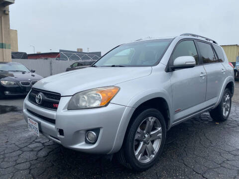 2009 Toyota RAV4 Sport