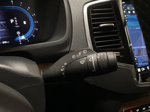 2025 Volvo XC90 B6 Plus Bright Theme 7P