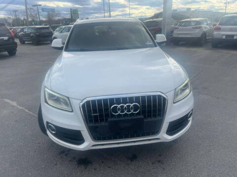 2015 Audi Q5 2.0T quattro Premium Plus