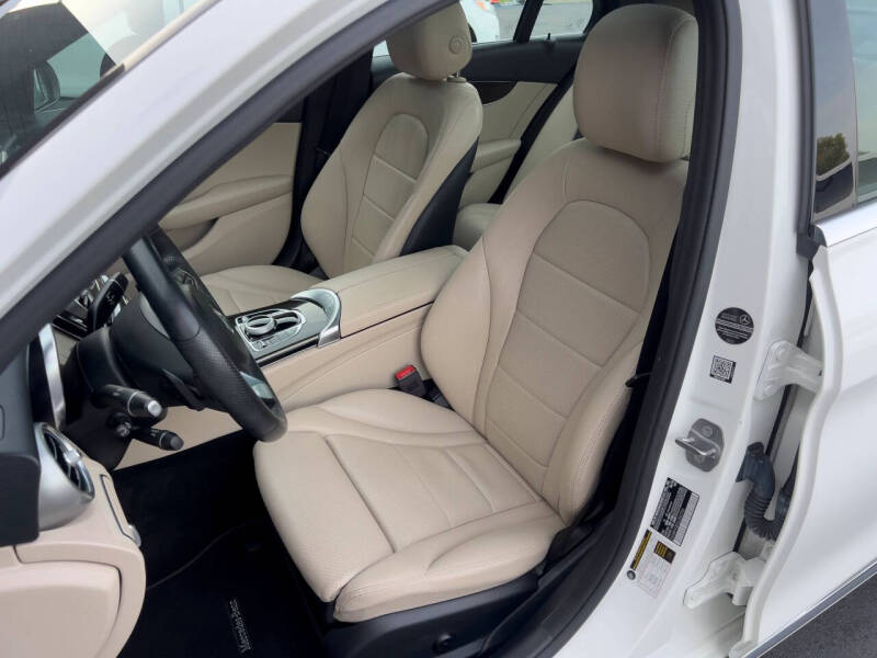 2018 Mercedes-Benz C-Class C 300