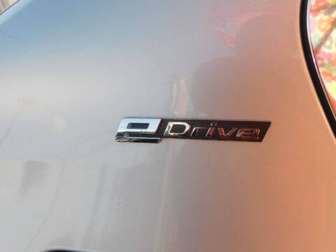 2017 BMW 3 Series 330e iPerformance