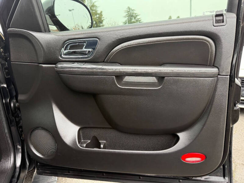 2014 Cadillac Escalade Platinum