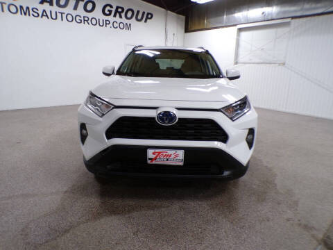 2021 Toyota RAV4 Hybrid XLE