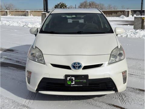 2012 Toyota Prius Two