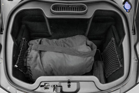 2013 McLaren MP4-12C