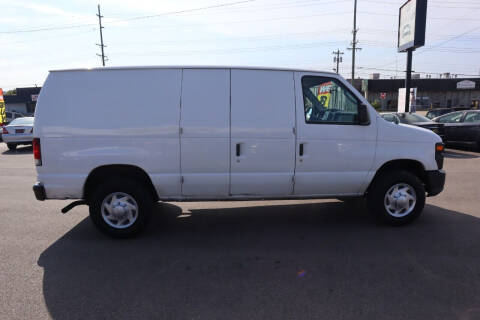 2011 Ford E-Series E-250