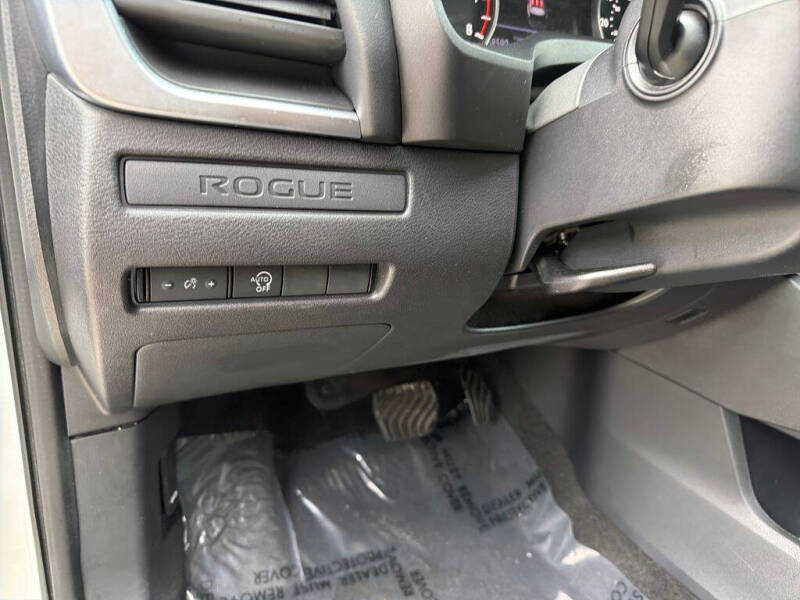 2024 Nissan Rogue S