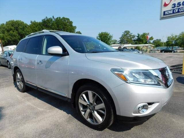 2013 Nissan Pathfinder Platinum
