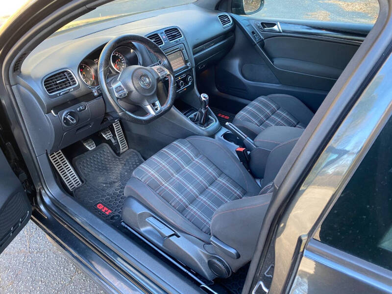 2013 Volkswagen GTI Base PZEV