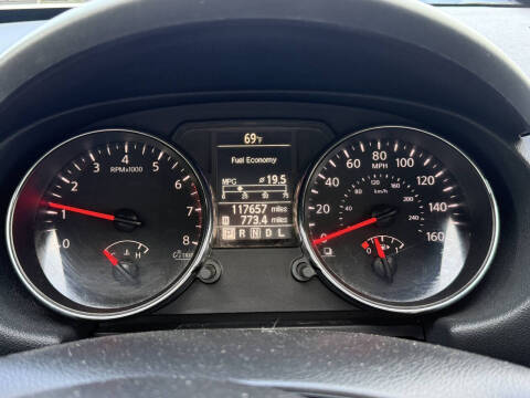 2013 Nissan Rogue SV w/SL Package