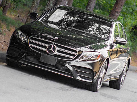 2017 Mercedes-Benz E-Class E 300 4MATIC