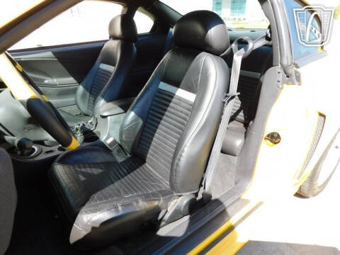 2004 Ford Mustang Mach 1 Premium