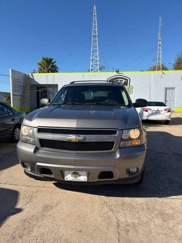 2007 Chevrolet Avalanche LT's photo