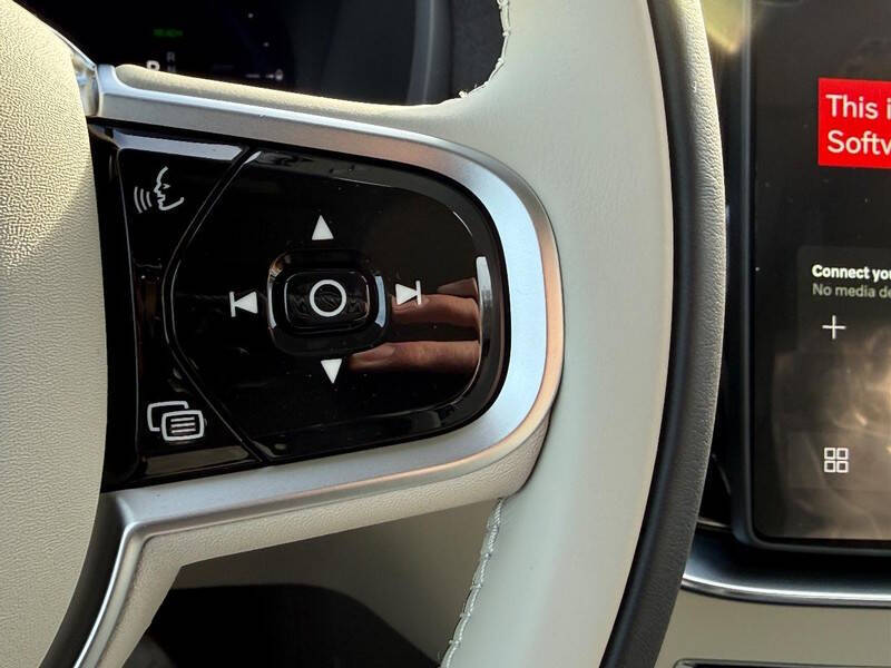 2026 Volvo XC90 T8 Ultra 7P