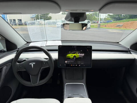 2024 Tesla Model Y Long Range
