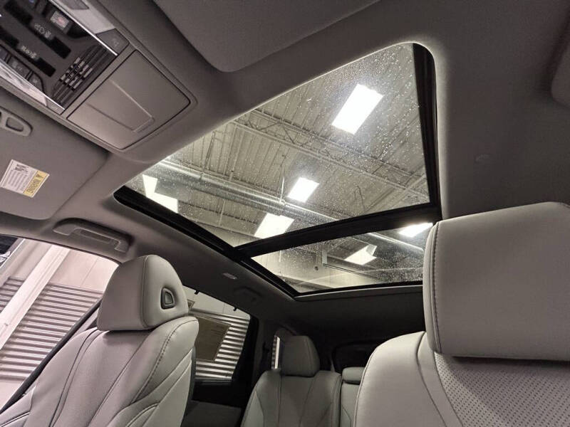 2024 Acura MDX SH-AWD w/Tech