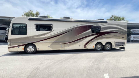 2013 Freightliner XCM Chassis