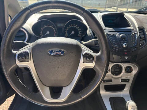 2014 Ford Fiesta SE