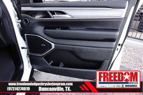 2025 Jeep Wagoneer Carbide